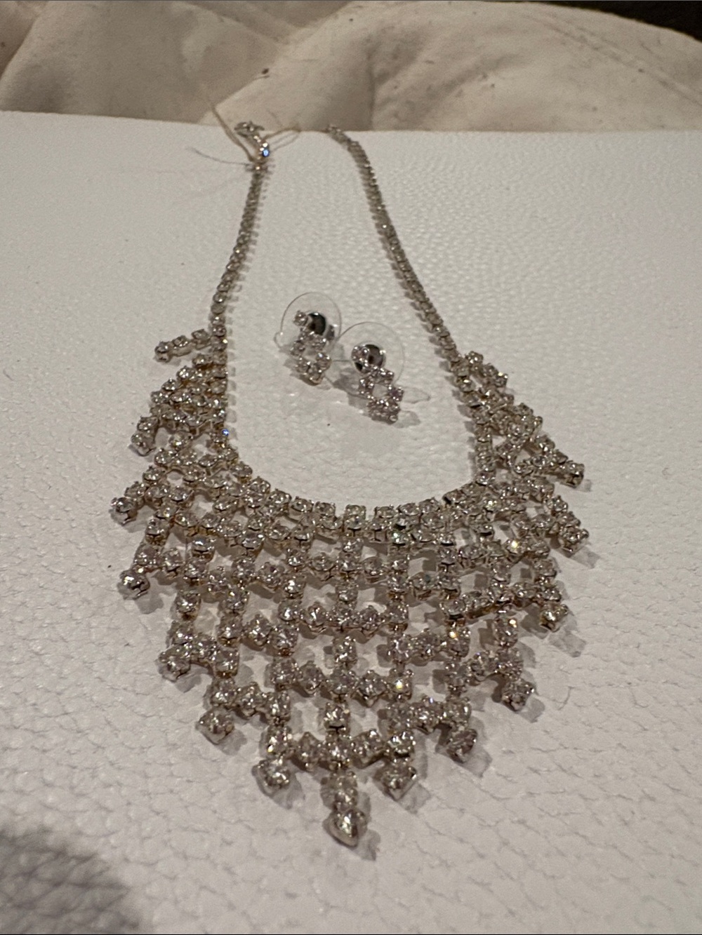 Loaded Glitz 2 pc Rhinestone Set - Picture 11 of 13